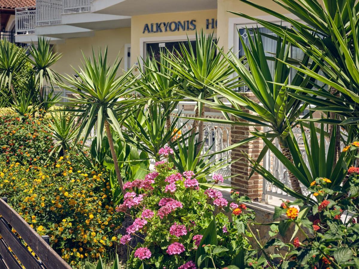 Alkyonis Aparthotel 2*